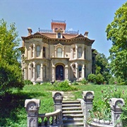 Hall Street Historic District, St. Joseph MO