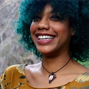 Kemah Bob (Lesbian, She/They)