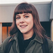 Chanelle Peloso (Lesbian, She/Her)