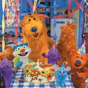Bear in the Big Blue House