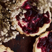 Cranberry Cheesecake Tarts
