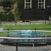 Tower of London Scaffold Site (Anne Boleyn, Etc.)