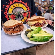 New York: New York City - Katz's Delicatessen's Reubens