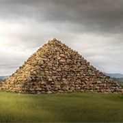 Ballandean Pyramid, Queensland, Australia