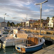 Ukmarjev Trg / Piazza UKmar