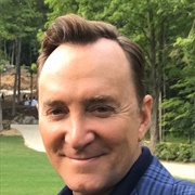 Clinton Kelly (Gay, He/Him)