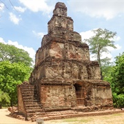 Satmahal Prasada, Polonnaruwa, Sri Lanka