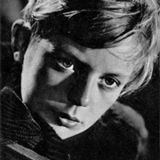 Adi Lödel Childactor