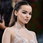 Dove Cameron