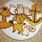 Vegan Almond and Lemon Cookies Filled With Quince Jelly