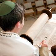 Reading Torah