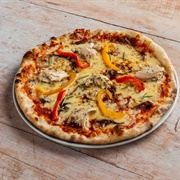 Chicken and Roasted Peppers Pizza