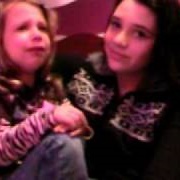 3 Year Old Crys Over Justin Bieber