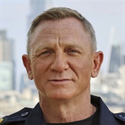 Daniel Craig