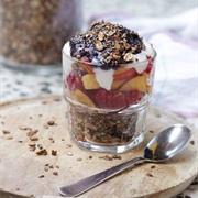 Granola With Vegan Coconut Yoghurt and Nectarines