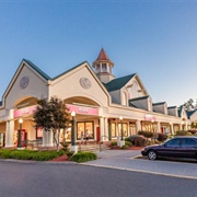 Tanger Outlets, Sevierville