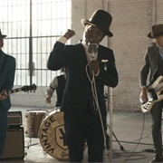 Vintage Trouble - Doin' What You Were Doin'