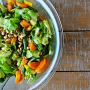 Green Bean and Carrot Salad With Pine Nuts