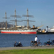 Pier 39 and Marine Park, San Francisco, USA