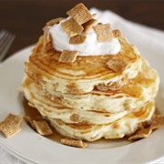 Golden Grahams Pancakes