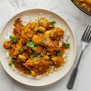 Pollo Guisado