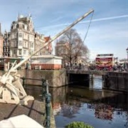 Haarlemmersluis (Brug 14) Amsterdam