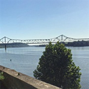 Henderson, West Virginia