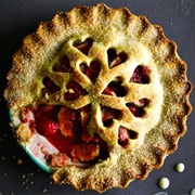 Fig, Raspberry & Cardamom Pie