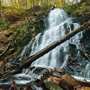 Roaring Brook Falls