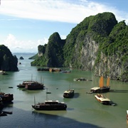 Ha Long Bay (1994, 2000)
