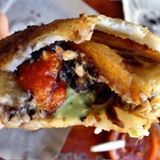 Empanadas De Pabellón
