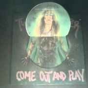 The Fire Still Burns - Twisted Sister