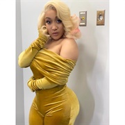 Miami Tip (Bisexual, She/Her)