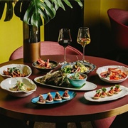 Aaharn, Hong Kong, £34