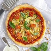 Red Pesto Pizza
