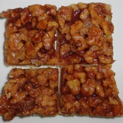 Vegan Walnut Brittle Cookies With Raspberry Jam