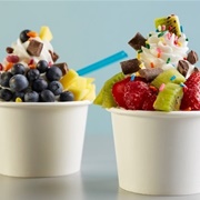 Frozen Yogurt With Toppings
