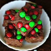 Christmas M&M Fudge
