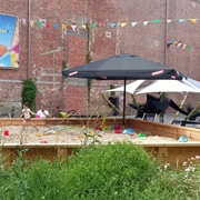 Sandpit Utopia, Aalst