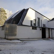 Church of the Three Crosses, Finland