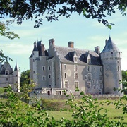 Château De Montpoupon