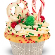 Trophy Cupcakes Holiday Yumfetti Cupcake