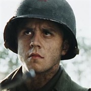 Medic Irwin Wade (Saving Private Ryan)