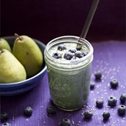 Pear and Blueberry Smoothie