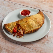 Tre Carni Calzone