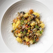 Nebraska: Omaha - Au Courant's Seasonal Six-Course Chef's Tasting Menu