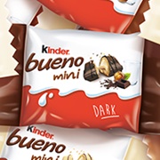 Kinder Bueno Mini (Dark)