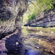 Chee Dale, Peak District