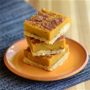 Churro Pumpkin Pie Blondies