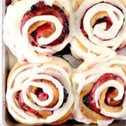 Blackberry Pie Sweet Rolls